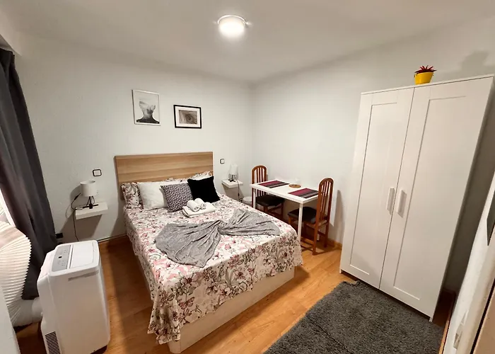Habitacion Interior En Madrid